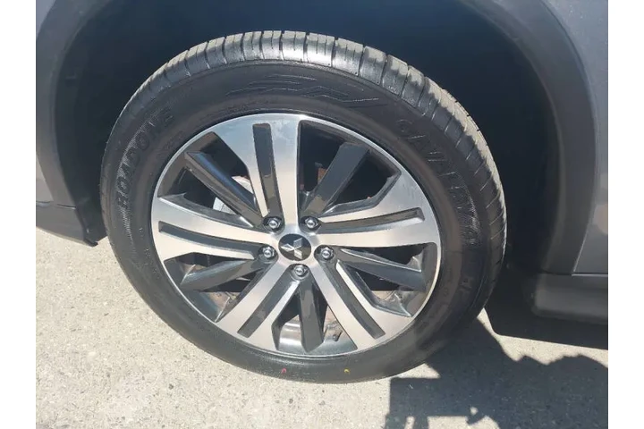 $12950 : 2020 Outlander Sport SE image 10