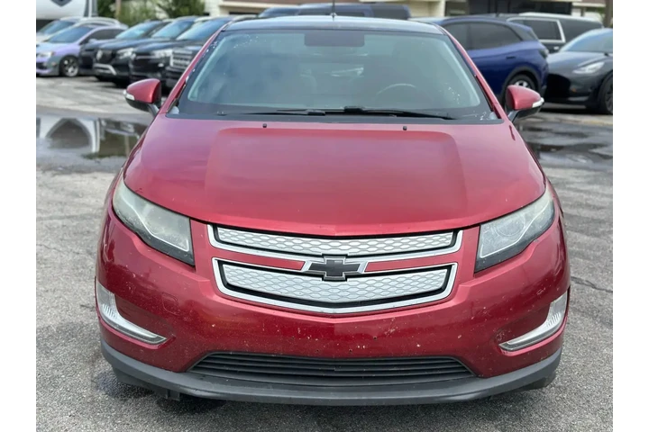 2011 CHEVROLET VOLT SEDAN 4D image 7