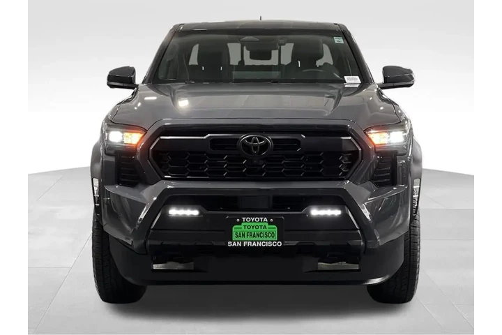 $51988 : Gold Certified2024 Tacoma Hyb image 8