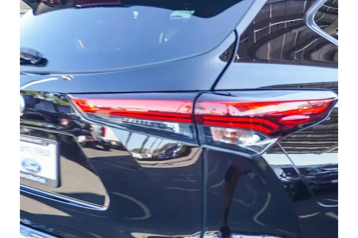 $35991 : Toyota Highlander Hybrid 202 image 10