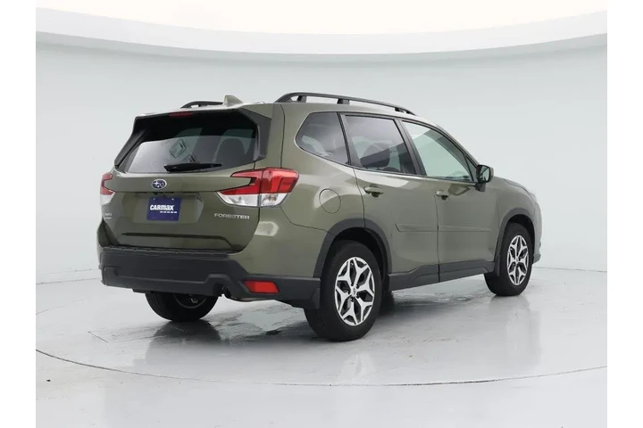 $29998 : Subaru Forester 2023 AWD Pre image 8