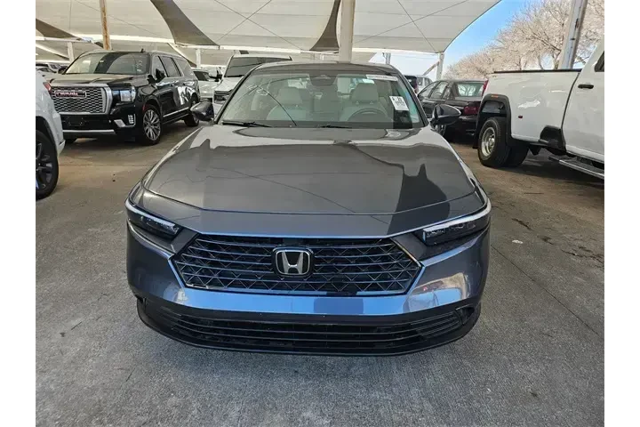 $24987 : Honda Accord 2024 EX 4dr Sed image 2