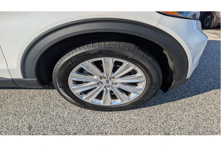 $33000 : Ford Explorer 2023 AWD Limit image 10