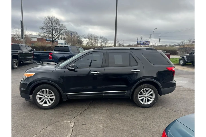 2014 Explorer FWD 4dr Limited image 5