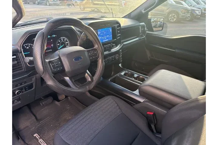 $33197 : Ford F-150 2023 4x2 XL 4dr S image 7