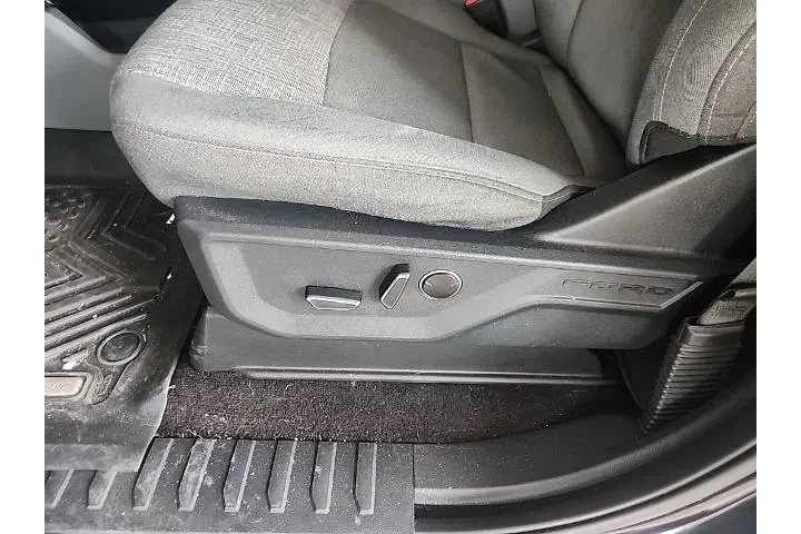 $34129 : Ford F-150 2021 4x4 Lariat 4 image 4