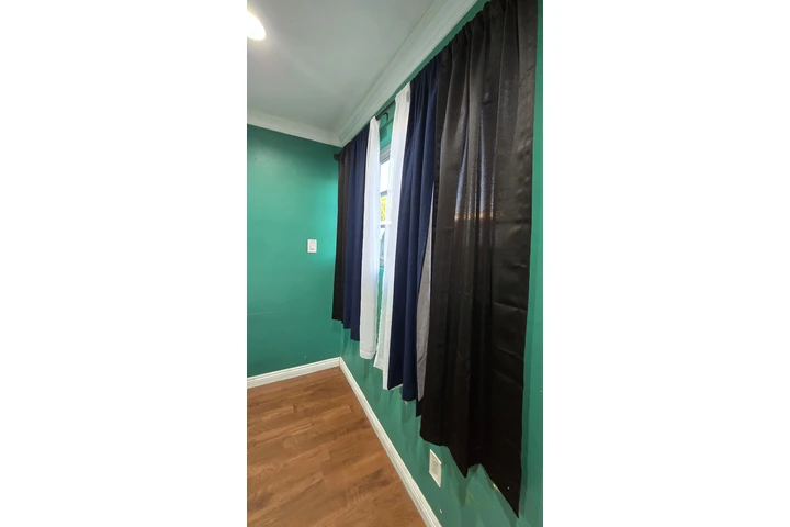 $750 : Rento cuarto en Long beach image 6