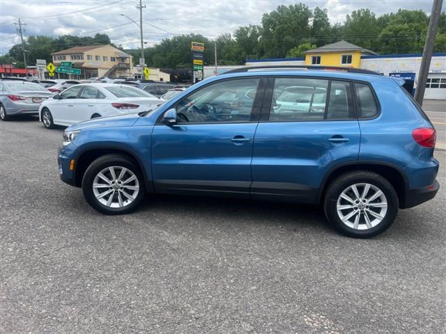 $10990 : 2017 Tiguan image 6