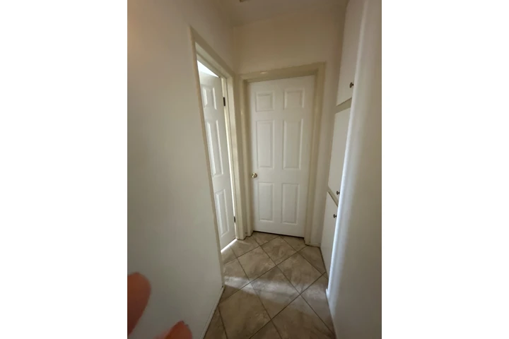 $750 : Cuarto de renta en downey image 3