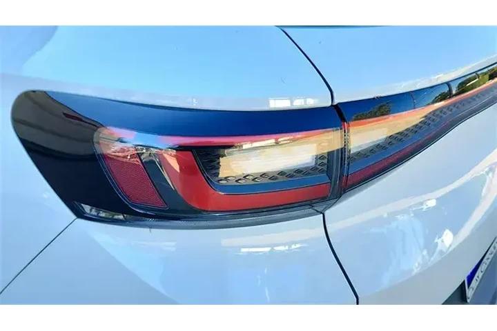 $15978 : Volkswagen ID.4 2021 Pro 4dr image 10