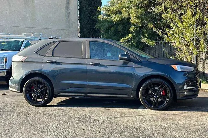 $25894 : Ford Edge 2022 AWD ST 4dr Cr image 7