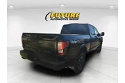 $35820 : Nissan Titan XD 2020 4x4 SV thumbnail