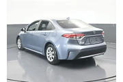 $17995 : Toyota Corolla 2022 LE 4dr S thumbnail