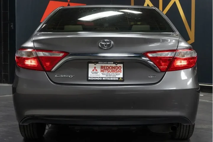 $17816 : Toyota Camry 2016 SE 4dr Sed image 9