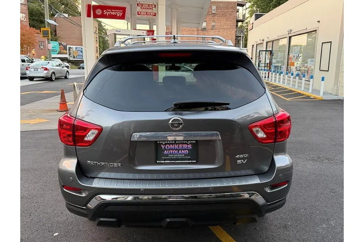 $14995 : 2019 Pathfinder SV image 5