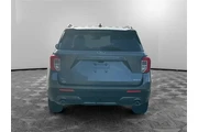 $31558 : Ford Explorer 2022 AWD XLT 4 thumbnail