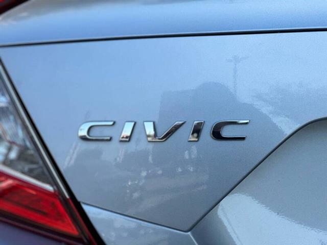 $20999 : 2021 Civic EX-L image 10