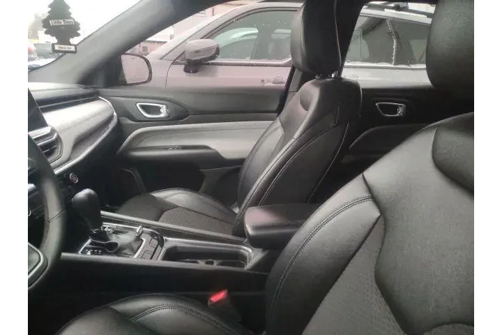 $21374 : Jeep Compass 2024 4x4 Latitu image 7