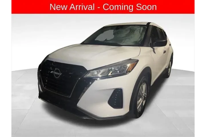$17587 : Nissan Kicks 2024 S 4dr Cros image 2