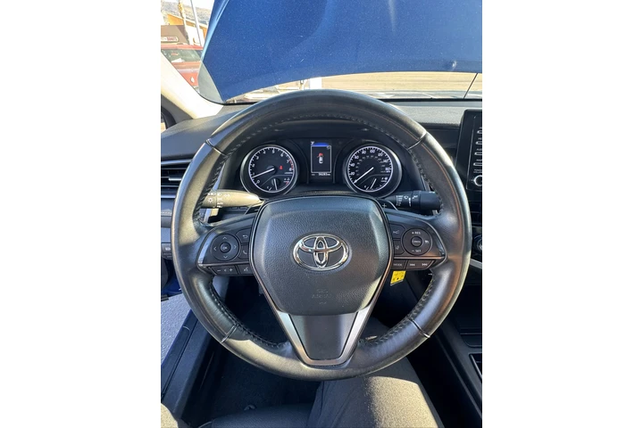 $1 : Toyota Camry image 10