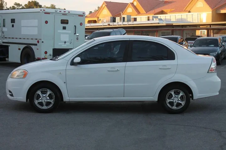 $4995 : 2007 Aveo LS image 5