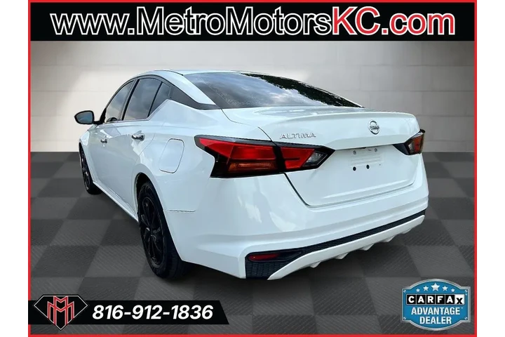 $13989 : 2019 Altima 2.5 S Sedan image 3