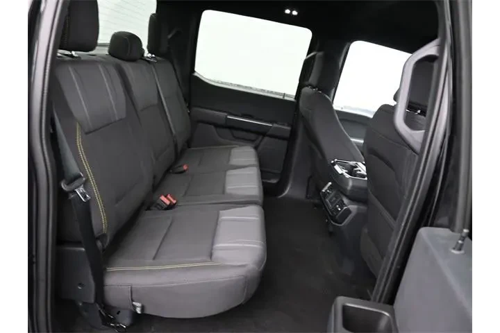 $39986 : Ford F-150 2024 4x4 STX 4dr image 6