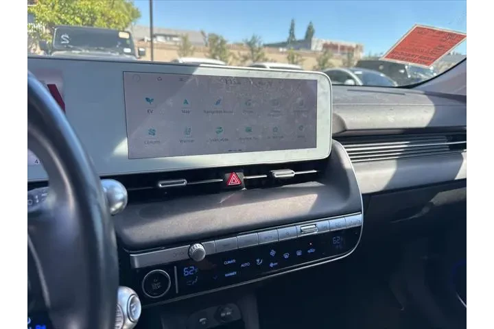 $23995 : Hyundai IONIQ 5 2023 SEL 4dr image 8