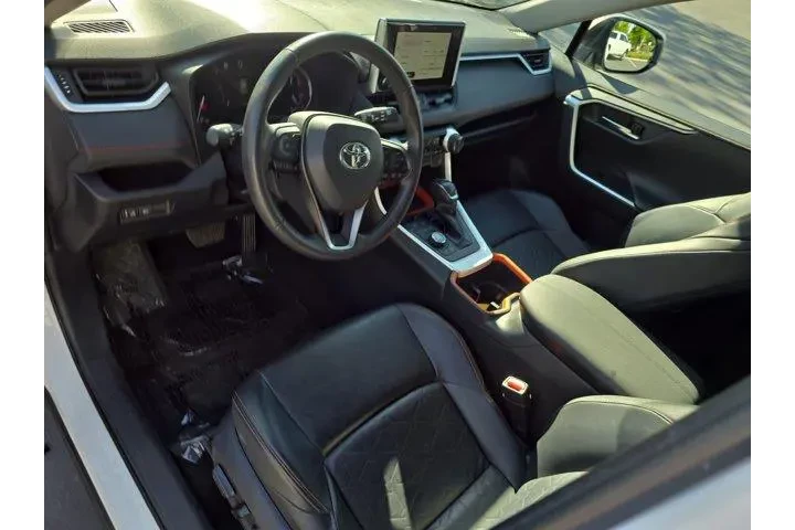$33995 : Toyota RAV4 2024 AWD Adventu image 7
