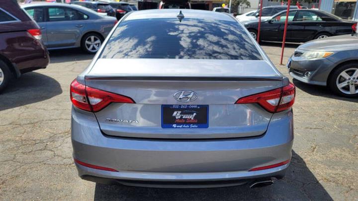 $11995 : 2017 Sonata SE image 5