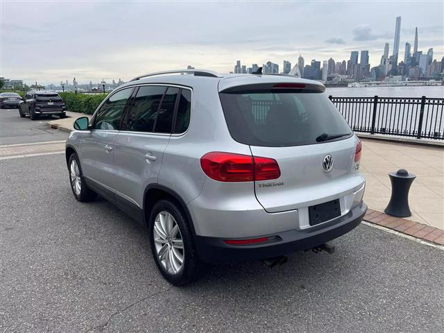 $8995 : 2014 VOLKSWAGEN TIGUAN image 7