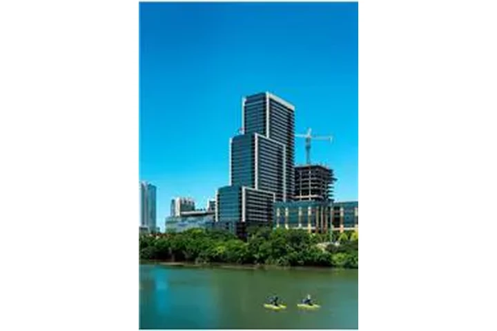 $1916 : Rental property with 0 bedro image 2