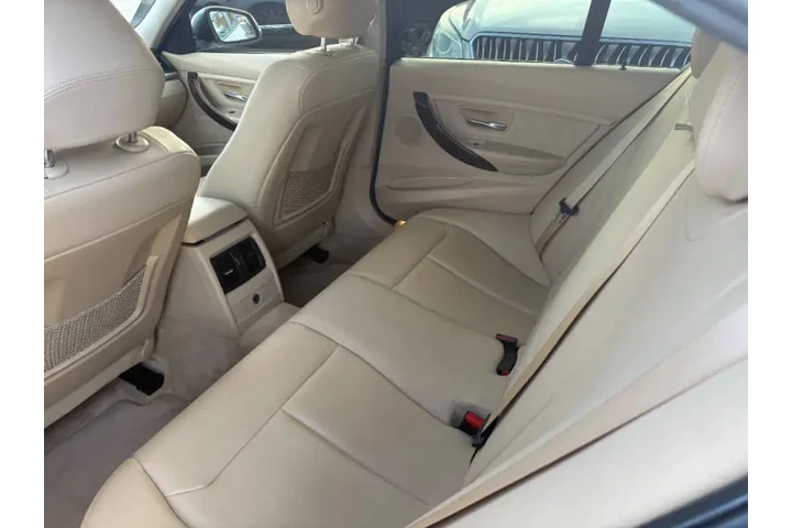 $7950 : 2014 BMW 3 Series 320i xDrive image 8