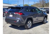 $27500 : Toyota RAV4 2024 XLE 4dr SUV thumbnail