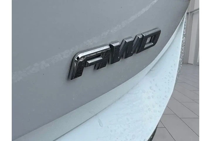 $16525 : GMC Terrain 2021 4x4 SLT 4dr image 8