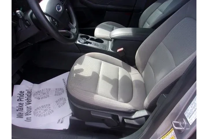 $16995 : Ford Escape 2021 S 4dr SUV image 5