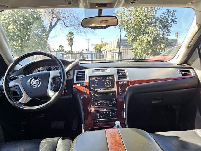 $8900 : 2010 CADILLAC ESCALADE ESV201 image 7