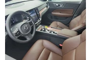 $34500 : Volvo V60 Cross Country 2023 thumbnail
