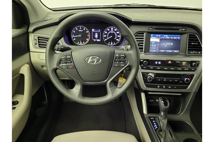$16998 : Hyundai SONATA 2016 Sport 4d image 10