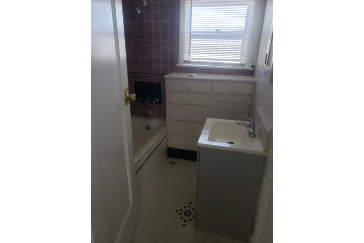 $1700 : Bonito Apt de 1 Recámara image 5