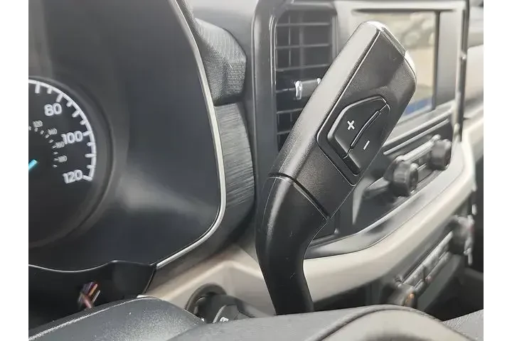 $32988 : Ford F-150 2021 4x4 XL 4dr S image 9