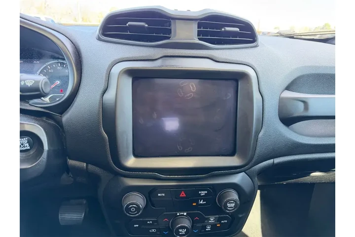 $21500 : Jeep Renegade 2022 4x4 Trail image 9