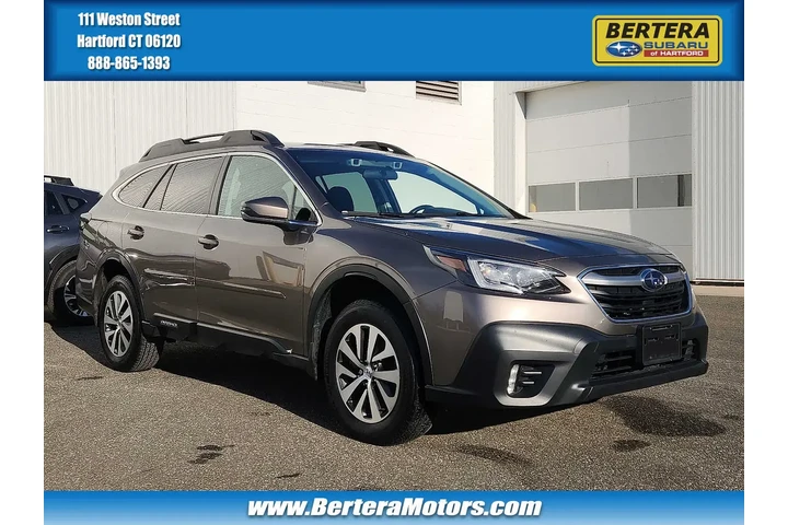 $21674 : Subaru Outback 2022 AWD Prem image 1