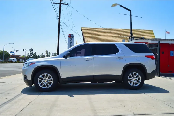 $16995 : 2019 Traverse AWD 4dr LS w/1LS image 2