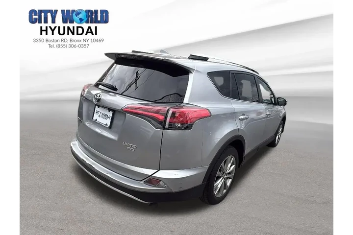 $20856 : Toyota RAV4 2016 AWD Limited image 5