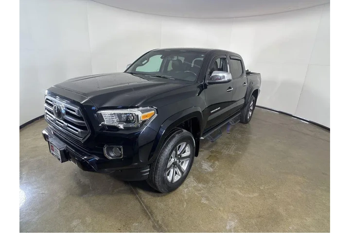 $33689 : Silver Certified2019 TACOMA L image 10