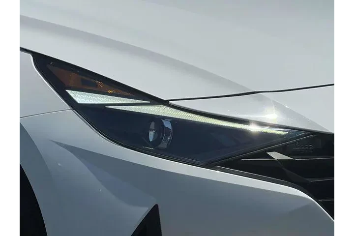 $18489 : Hyundai ELANTRA 2023 SEL 4dr image 9