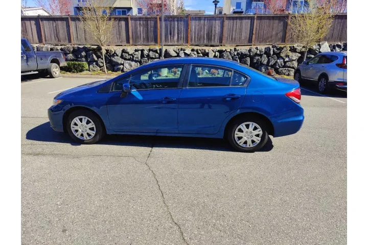 $9900 : 2014 Civic LX image 5