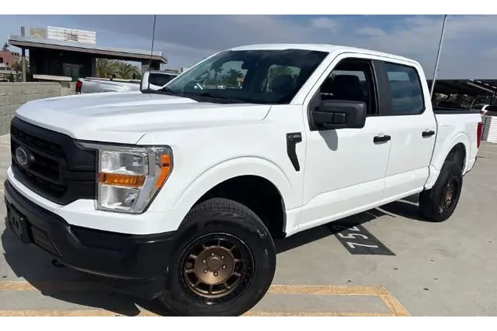 $36600 : Ford F-150 2021 4x4 Platinum image 1