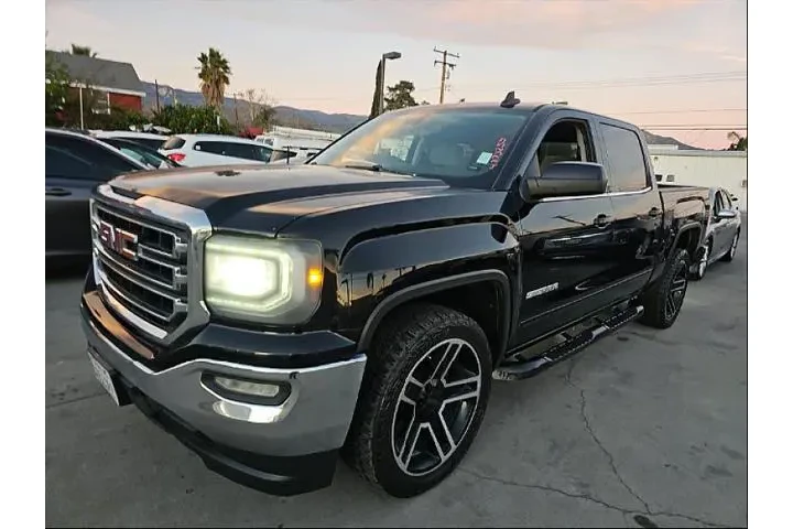 $29995 : GMC Sierra 1500 2018 4x2 SLE image 5